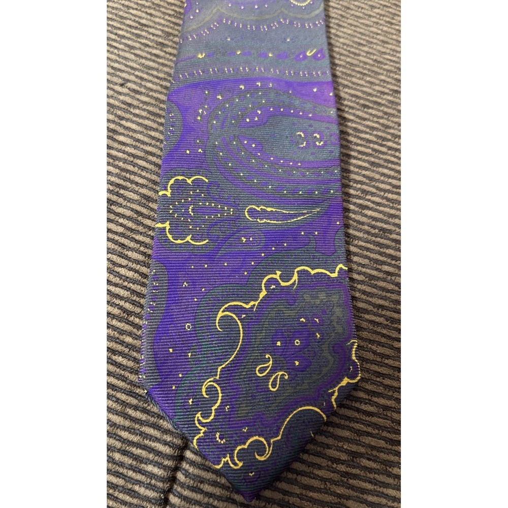 Brooks Brothers Makers Mens Tie Purple Green Paisley Pure Silk Italy USA Made